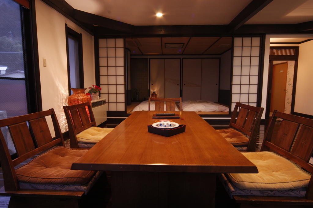 Umimoto Hotel Hakone Phòng bức ảnh